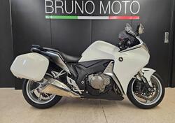 Honda VFR 1200 F ABS (2009 - 16) usata