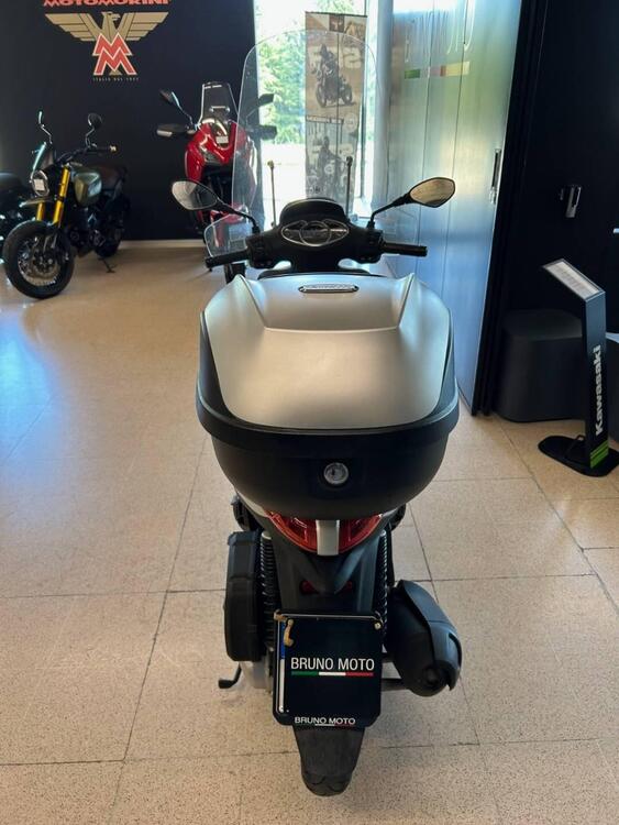 Piaggio Medley 125 S ABS (2016 - 19) (4)