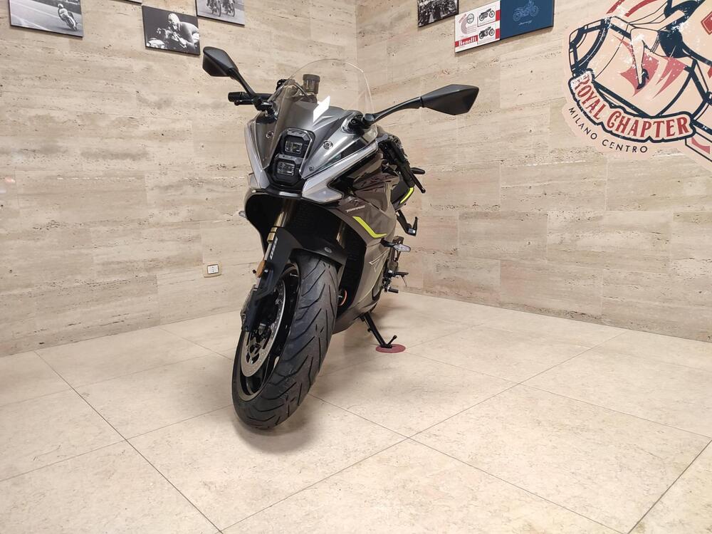 Benelli Tornado 550 (2025) (4)