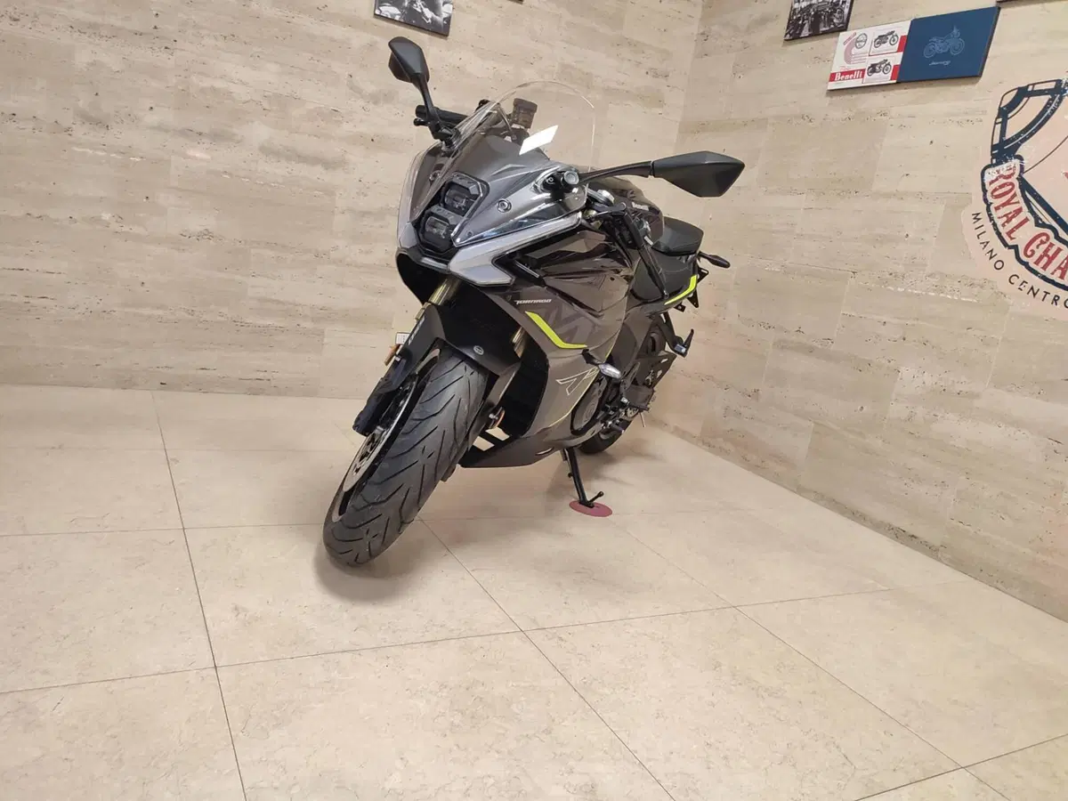 Benelli Tornado 550 (2025 - 26) (2)