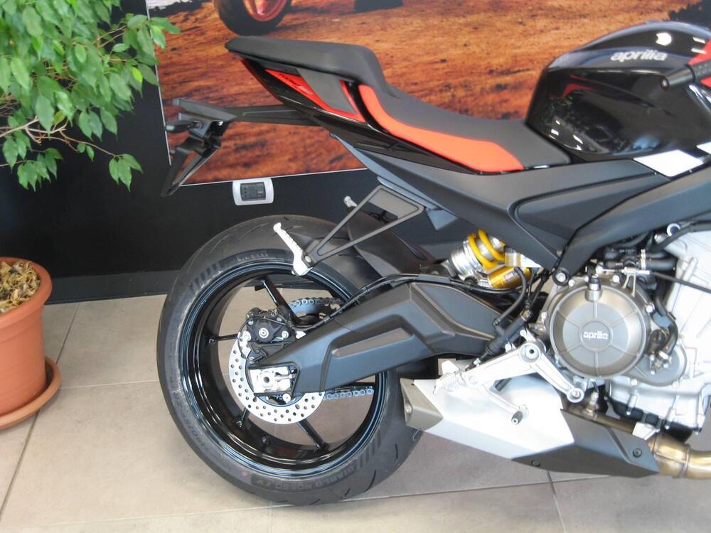 Aprilia Tuono 660 Factory (2025) (5)