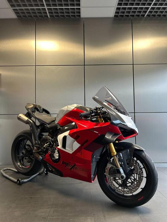 Ducati Panigale V4 R (2023 - 24) (2)