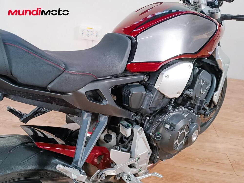 Honda CB 1000 R (2008 - 10) (4)