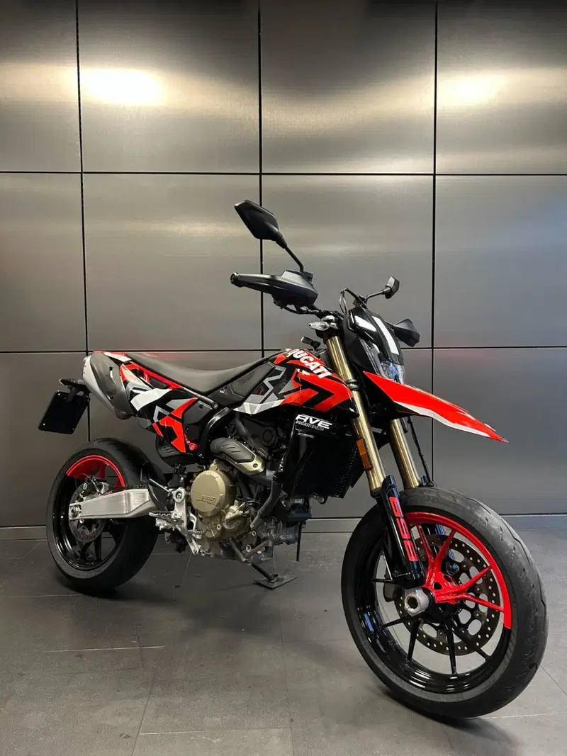 Ducati Hypermotard 698 Mono RVE (2024 - 26) (2)