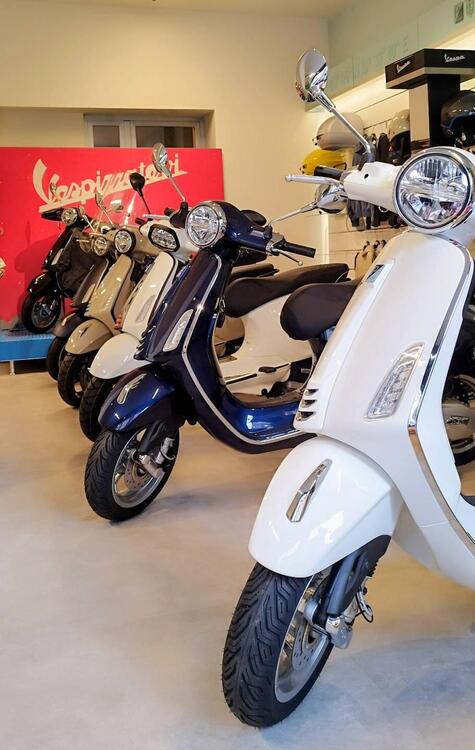Vespa Primavera 125 (2024 - 25) (3)