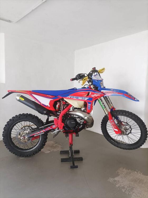 Betamotor RR 250 2T Enduro Racing (2021) (2)