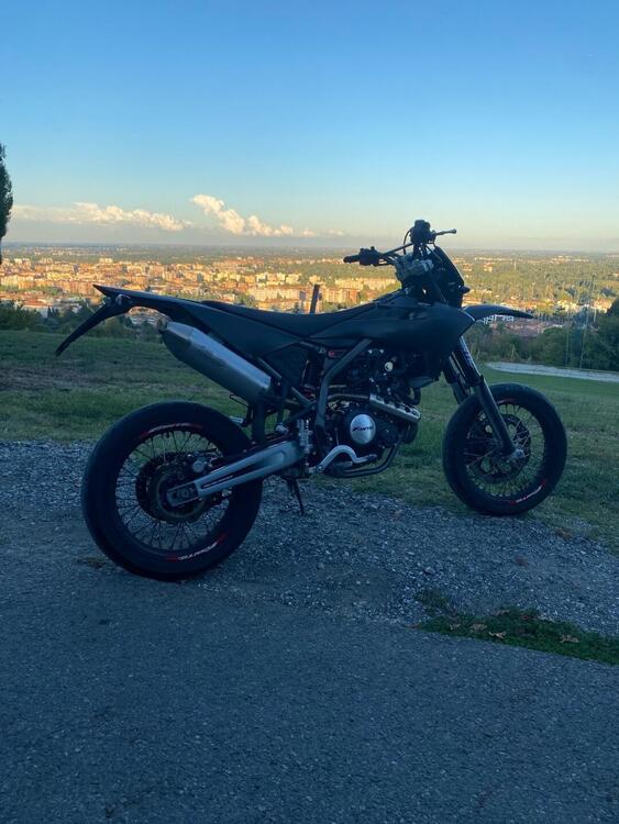 Fantic Motor XMF 125 Motard Performance 4t (2021 - 22) (4)