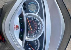 Kymco People 200 S (2005 - 06) usata