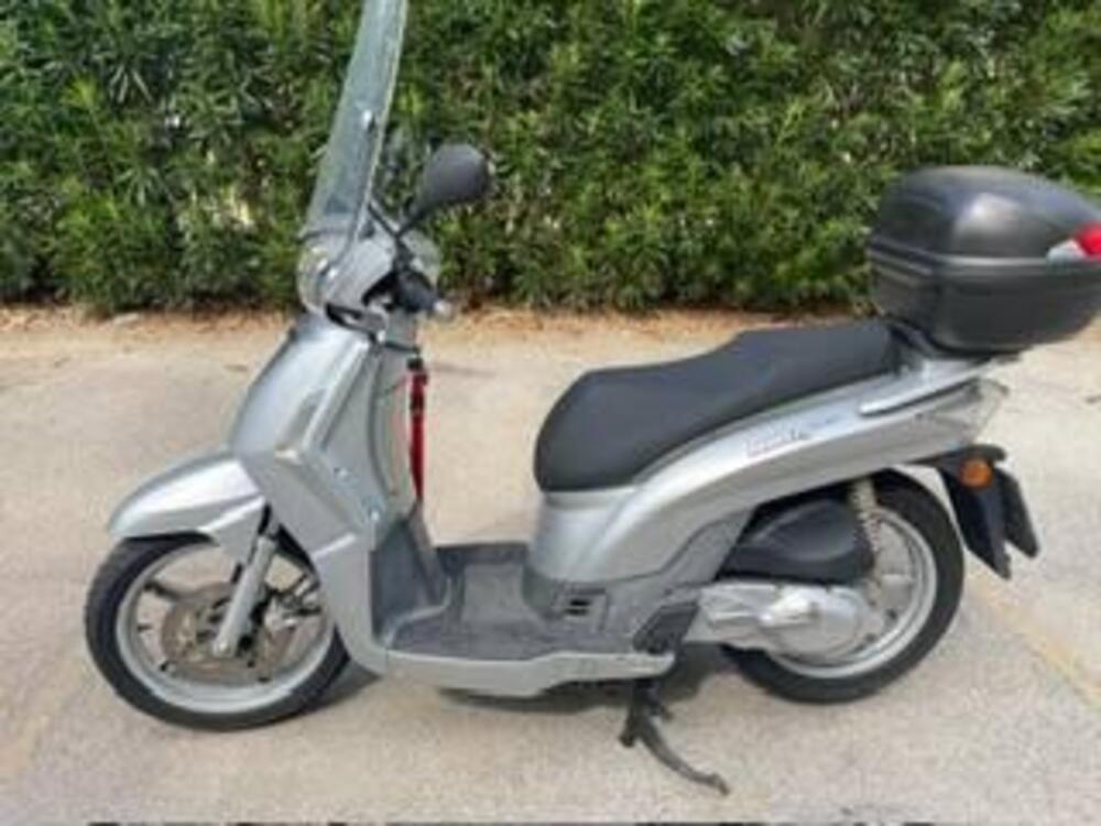 Kymco People 200 S (2005 - 06) (3)