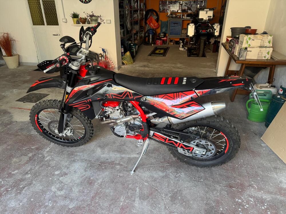 Swm RS 300 R (2021 - 25) (2)