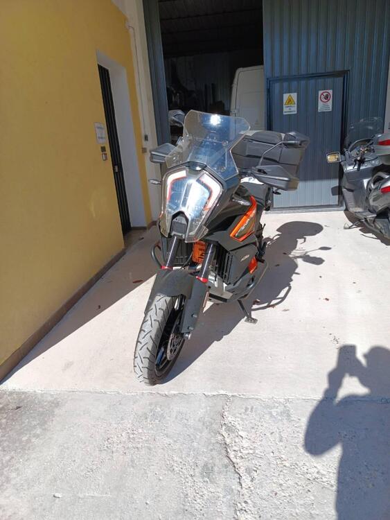 KTM 1290 Super Adventure S (2021) (4)