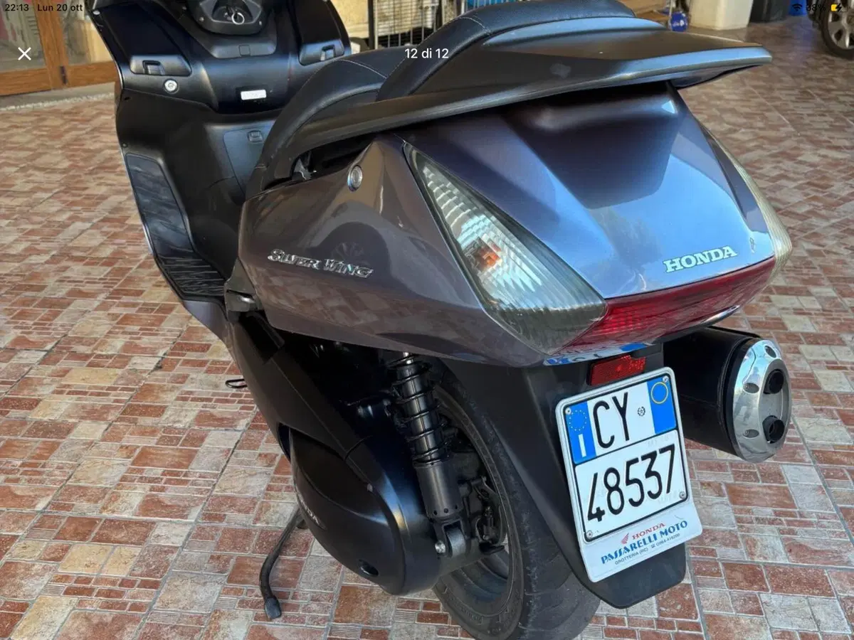 Honda Silver Wing 400 (2006 - 09) (10)