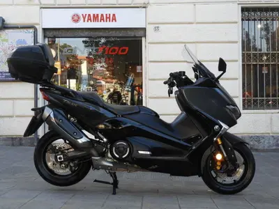 Yamaha T-Max 530 DX (2017 - 19) usata