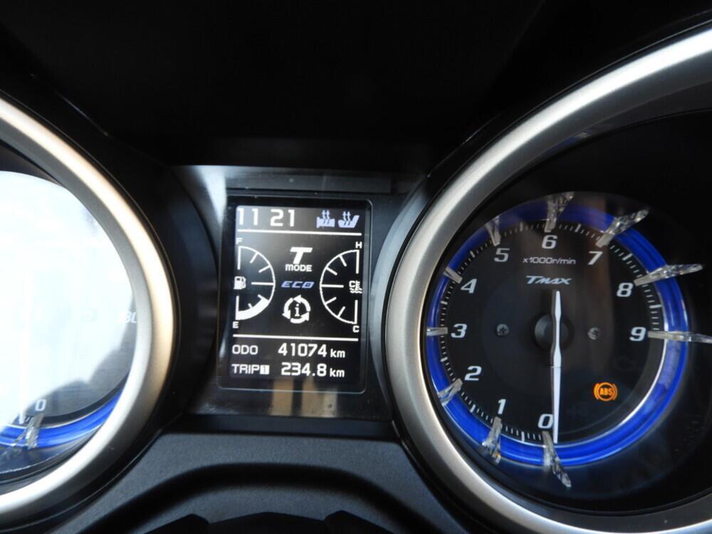 Yamaha T-Max 530 ABS (2015 - 17) (5)