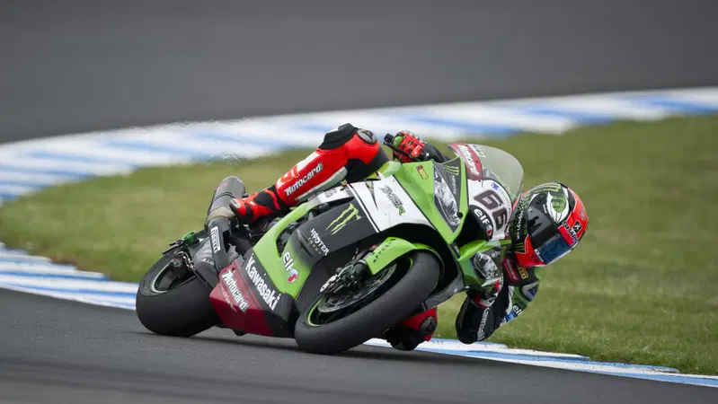 FP1 SBK, Sykes d&agrave; mezzo secondo a tutti 
