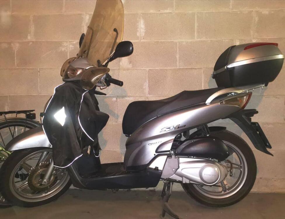 Honda SH 125 i (2005 - 08) (3)