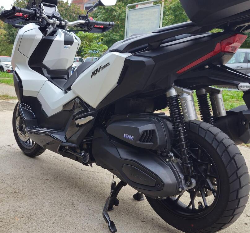 Honda ADV 350 (2025) (2)