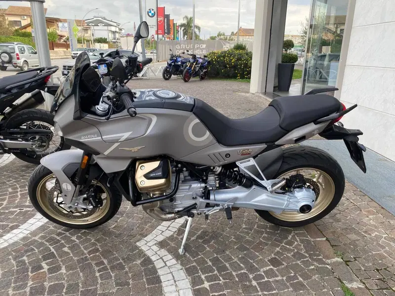 Moto Guzzi V100 Mandello (2025 - 26) (2)