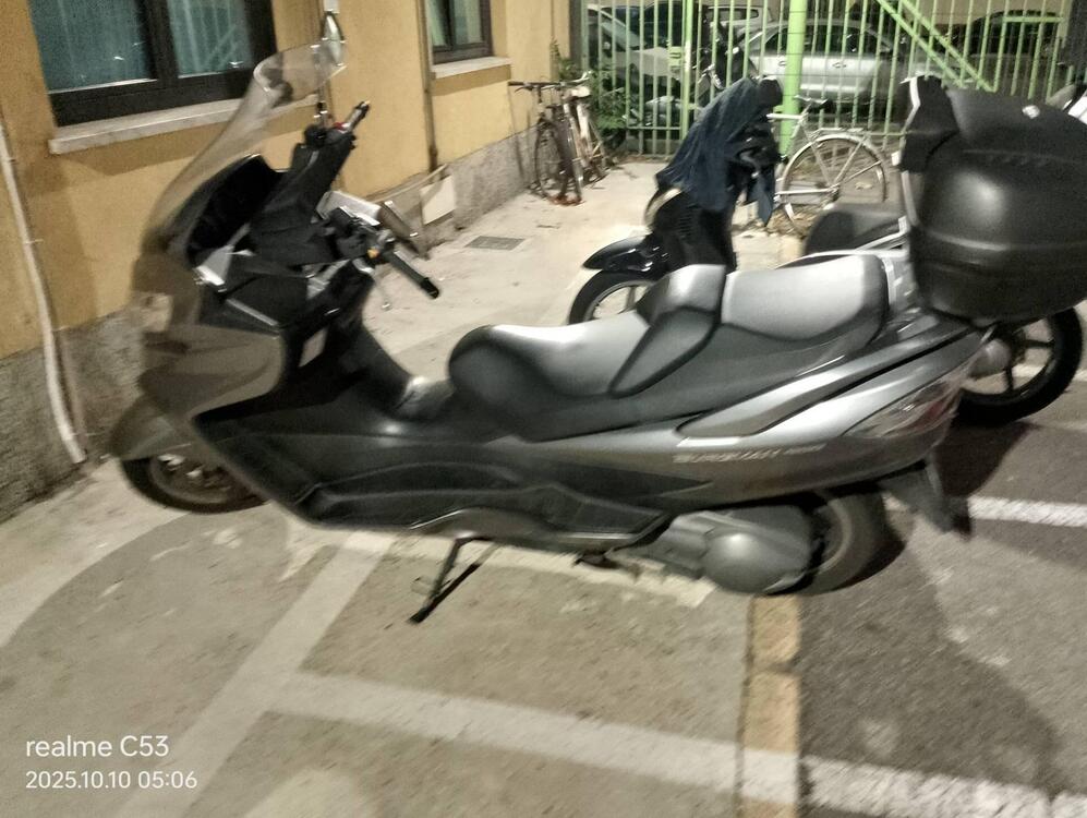 Suzuki Burgman AN 400 ABS (2010 - 13)