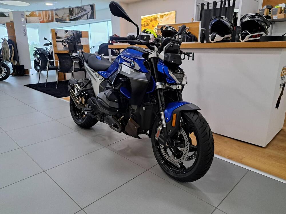 Bmw R 1300 R (2026) (2)