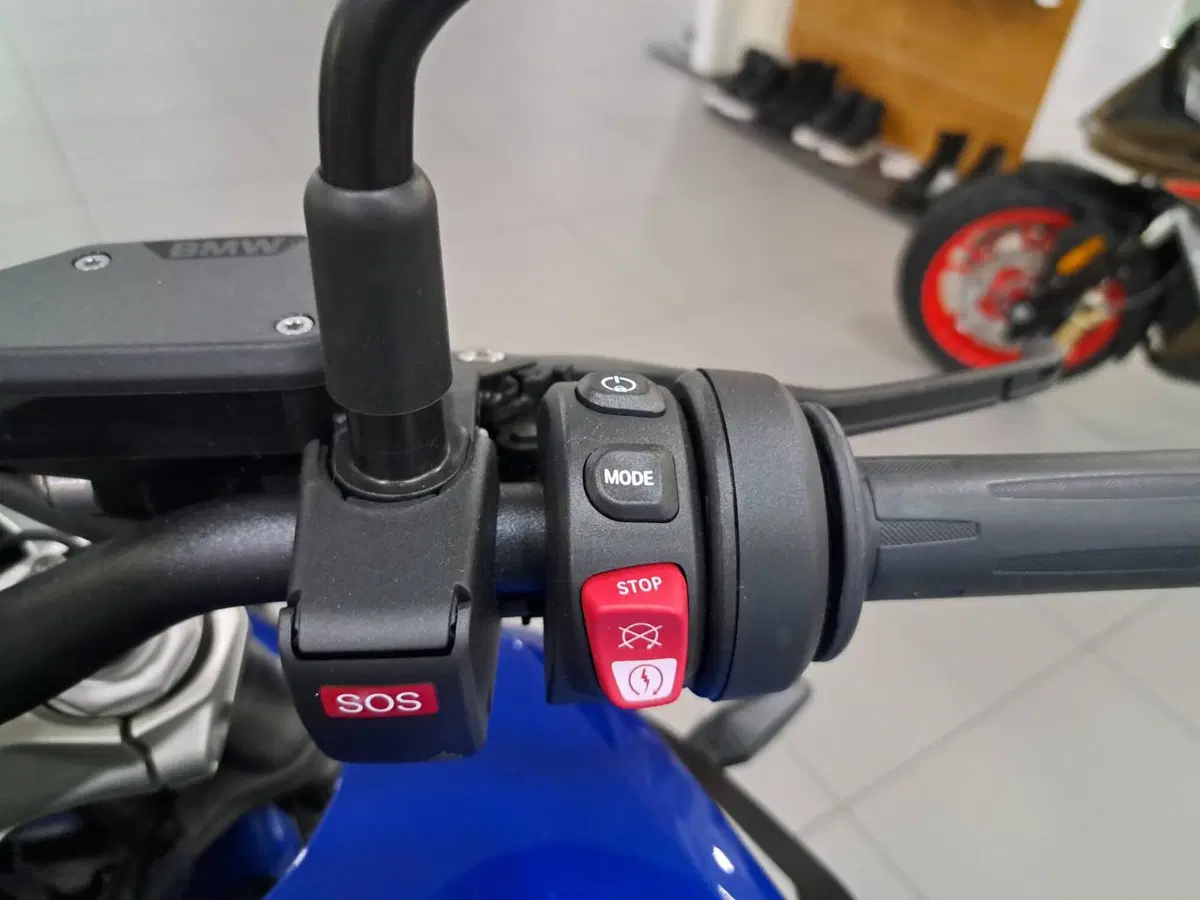 Bmw R 1300 R (2026) (10)