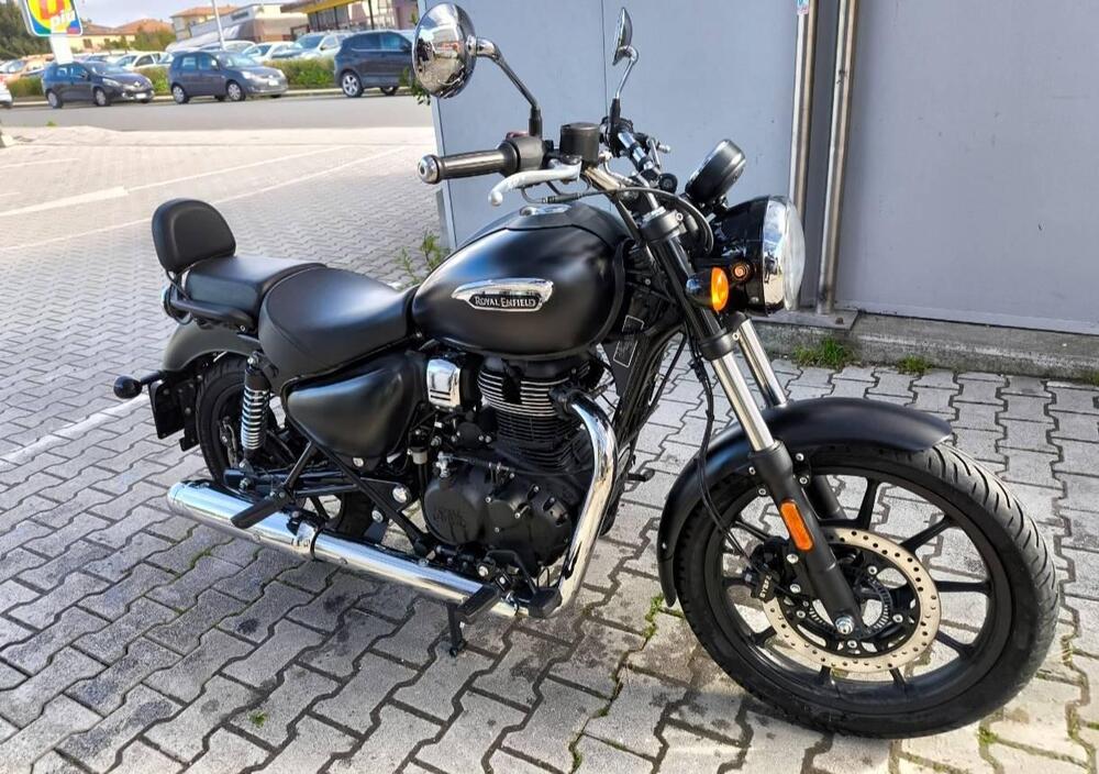 Royal Enfield Meteor 350 Stellar (2021 - 25) (2)