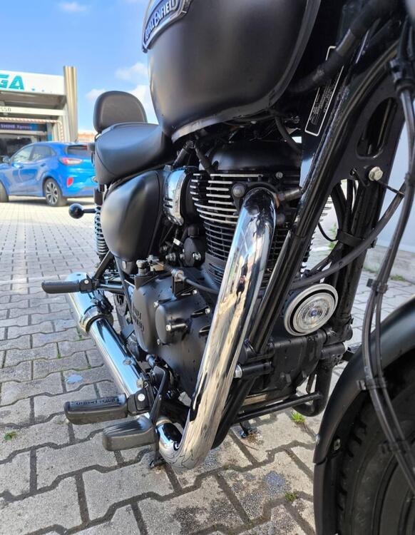 Royal Enfield Meteor 350 Stellar (2021 - 25) (3)