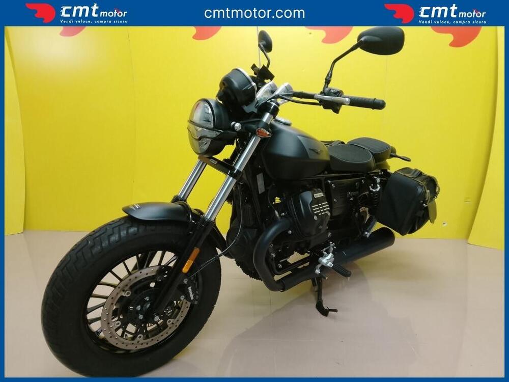 Moto Guzzi V9 Bobber (2021 - 25) (2)