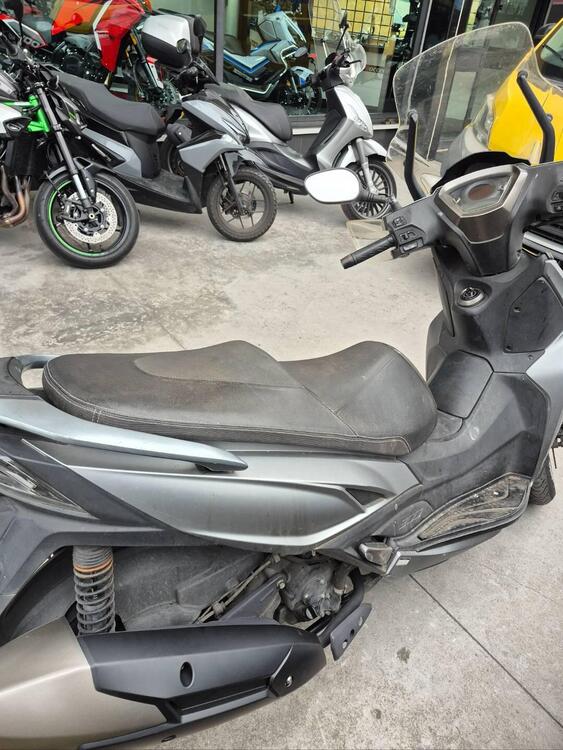 Kymco Agility 300i Noodoe (2021 - 24) (4)