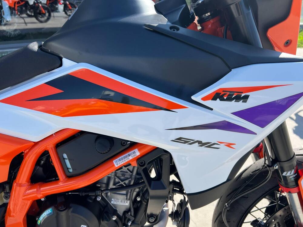 KTM 390 SMC R (2025 - 26) (5)