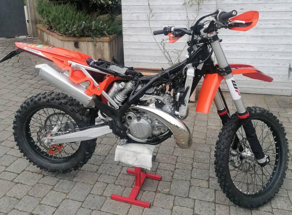 KTM 300 EXC E TPI (2022) (5)