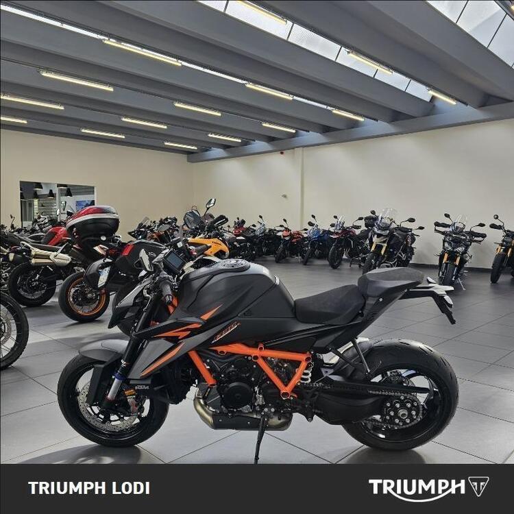 KTM 1390 Super Duke R EVO (2024 - 26) (4)