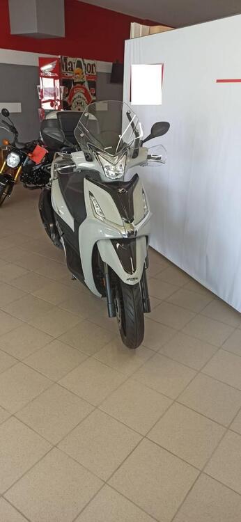Kymco Agility 300 + (2020) (2)