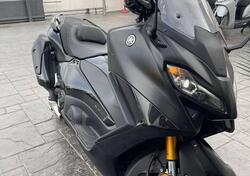 Yamaha T-Max 560 Tech Max (2022 - 24) usata