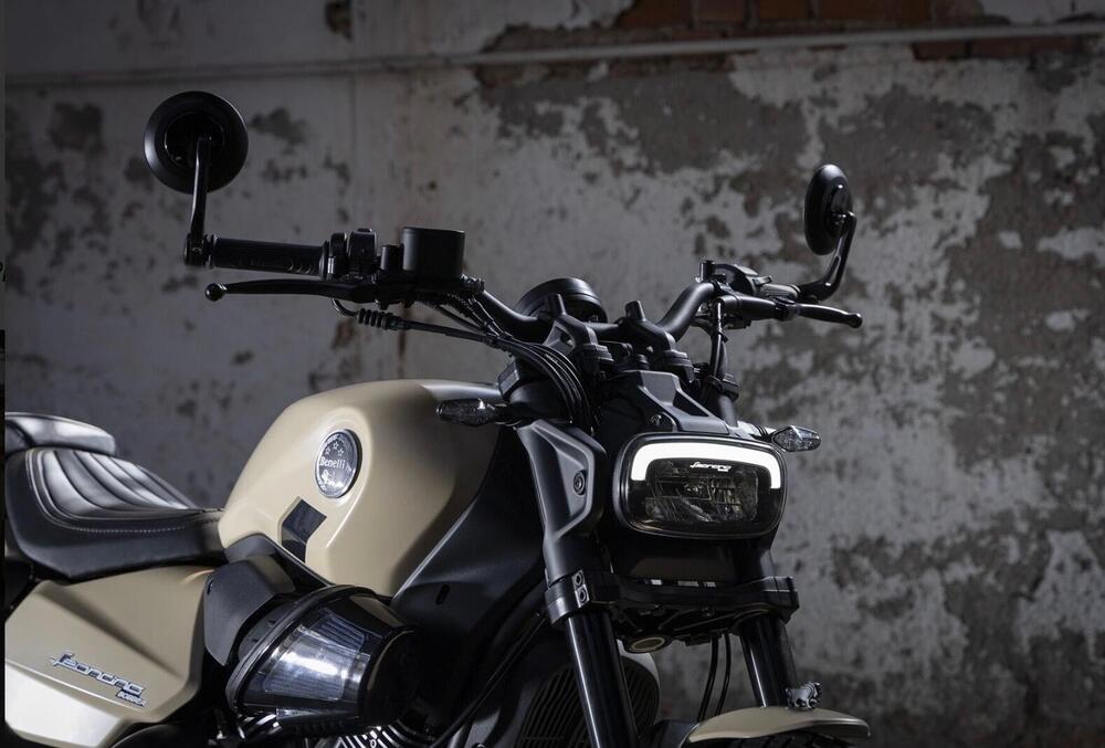 Benelli Leoncino 400 Bobber (2026) (3)