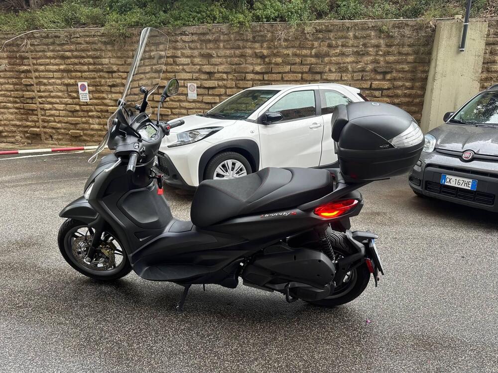 Piaggio Beverly 300 S ABS-ASR (2021 - 25) (4)