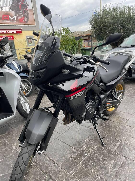 Honda Transalp XL750 (2025)