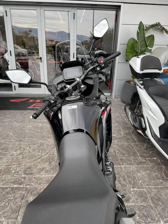 Honda Transalp XL750 (2025) (4)