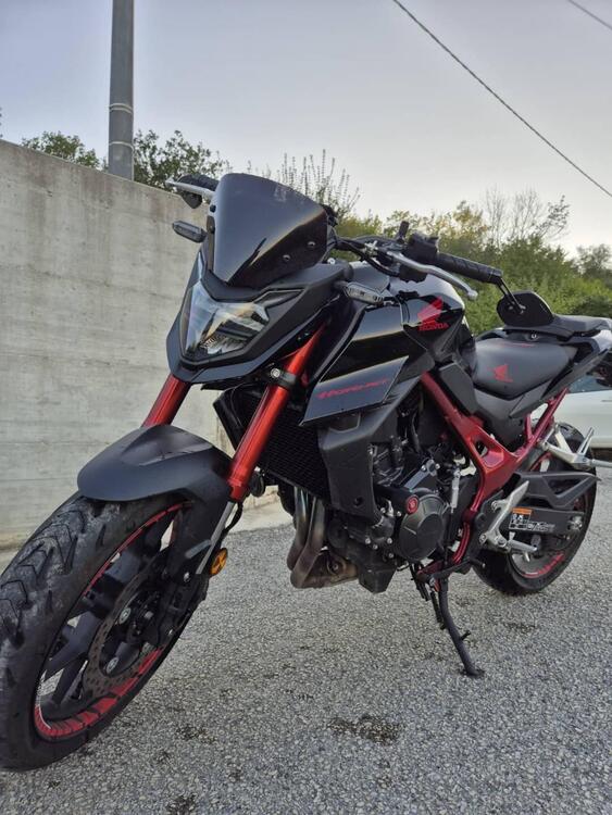 Honda CB 750 Hornet (2023 - 24)