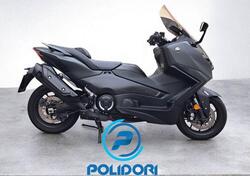 Yamaha T-Max 560 (2025) usata
