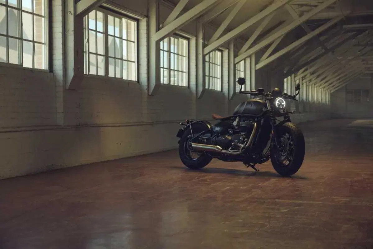 Triumph Bonneville 2026: evoluzione tecnica per le Modern Classic inglesi