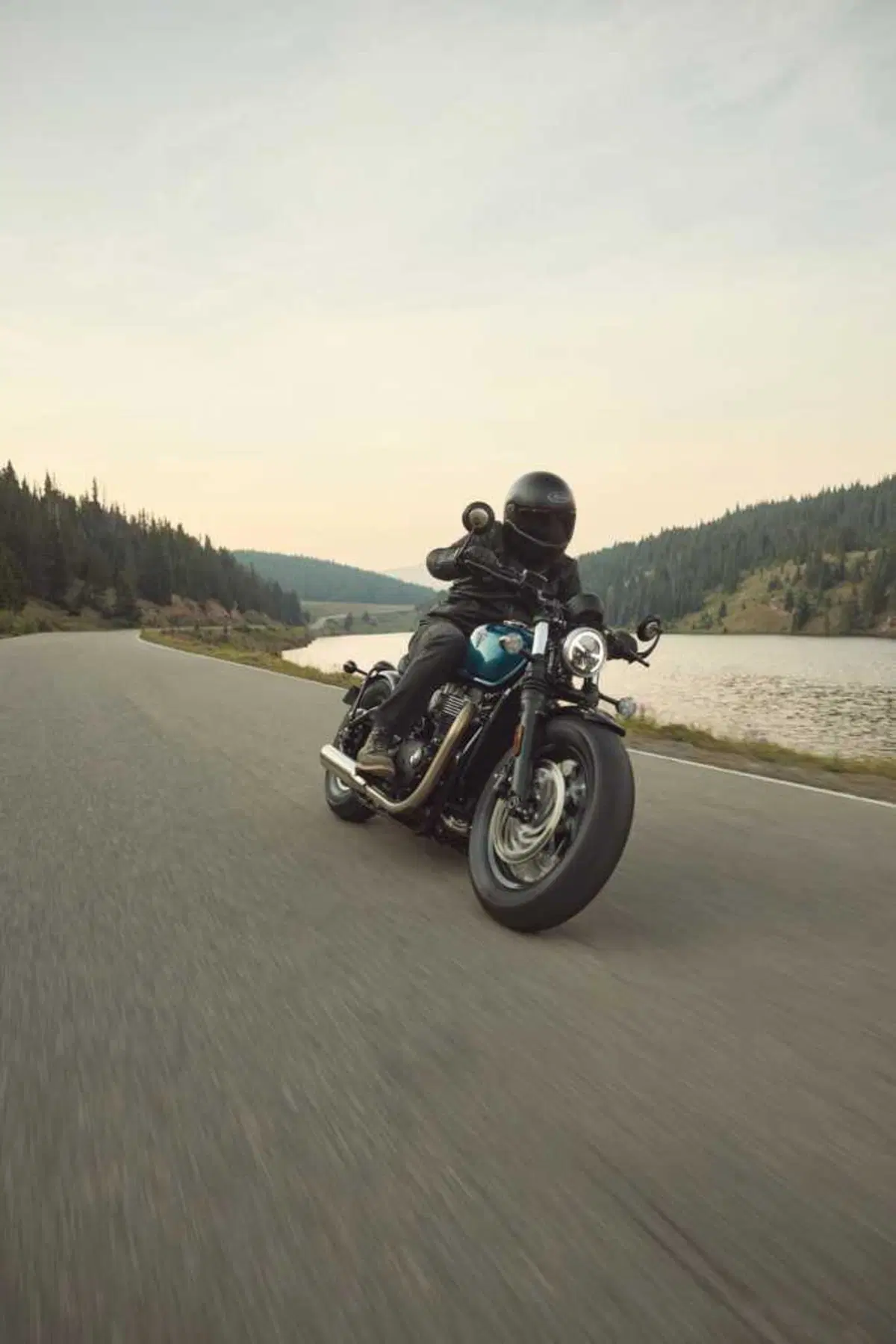Triumph Bonneville 2026: evoluzione tecnica per le Modern Classic inglesi (9)
