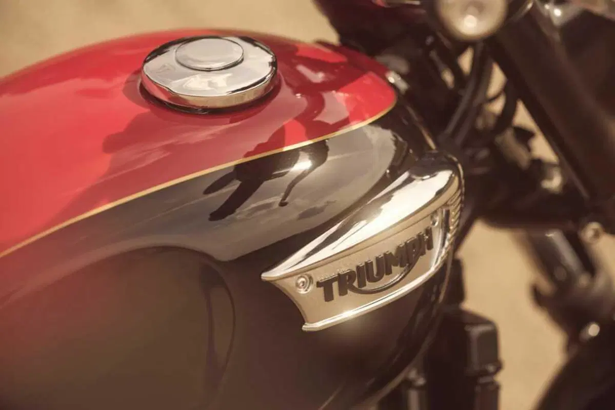 Triumph Bonneville 2026: evoluzione tecnica per le Modern Classic inglesi (19)
