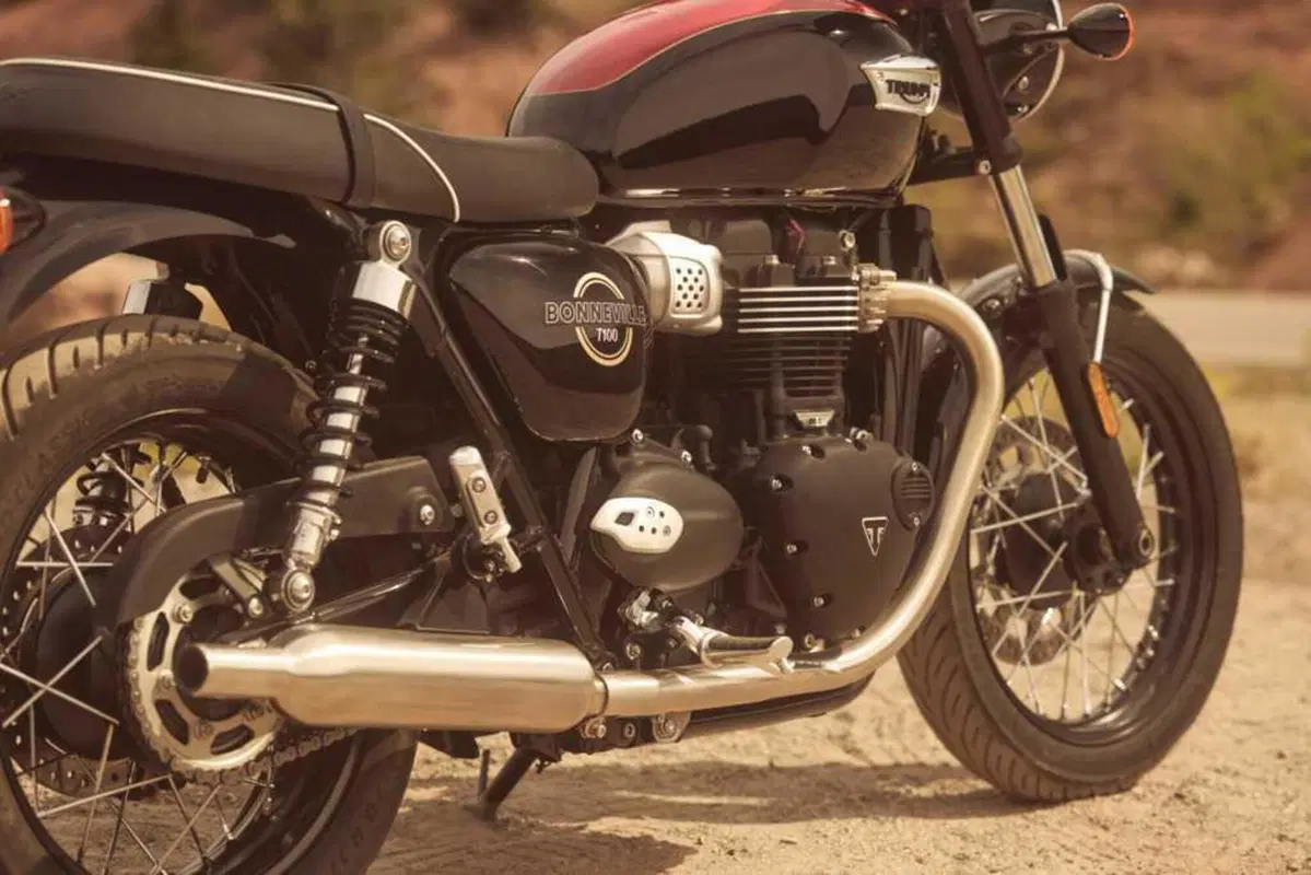 Triumph Bonneville 2026: evoluzione tecnica per le Modern Classic inglesi (21)