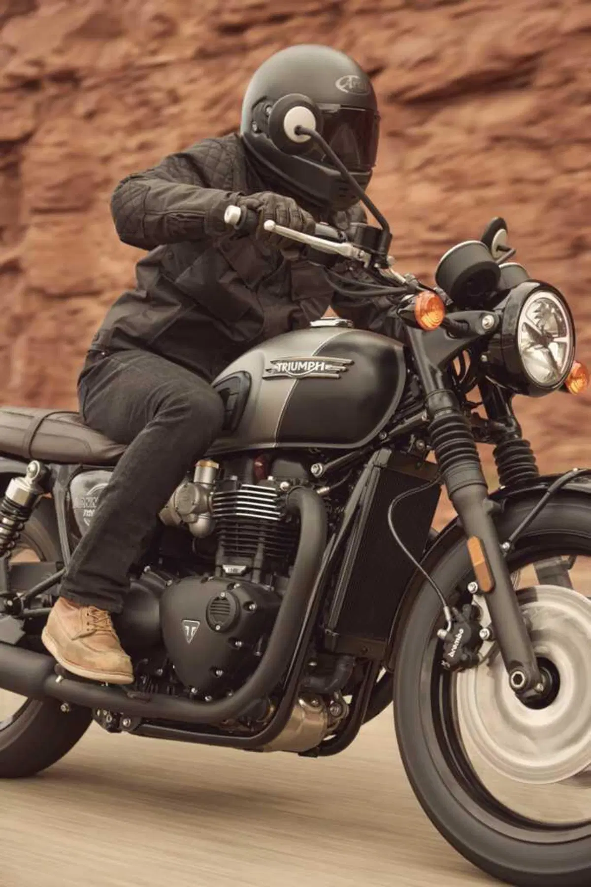Triumph Bonneville 2026: evoluzione tecnica per le Modern Classic inglesi (37)