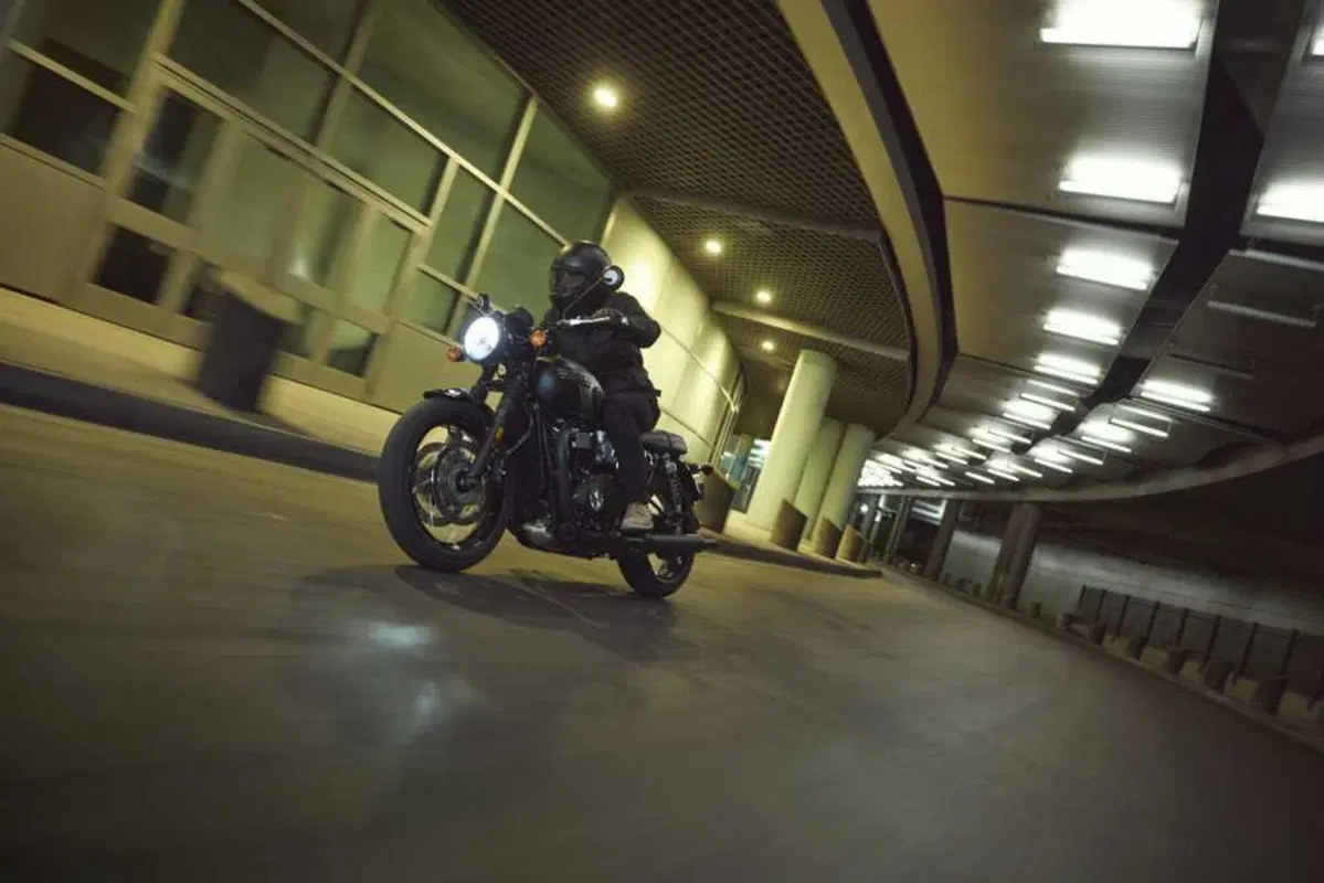 Triumph Bonneville 2026: evoluzione tecnica per le Modern Classic inglesi (45)