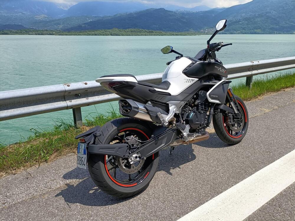 CFMOTO 800NK Advanced (2023 - 25) (3)