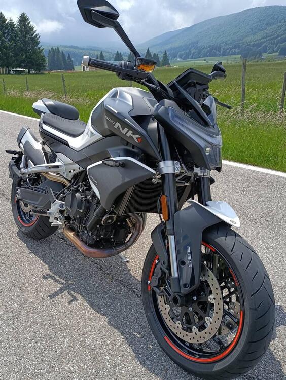 CFMOTO 800NK Advanced (2023 - 25) (4)