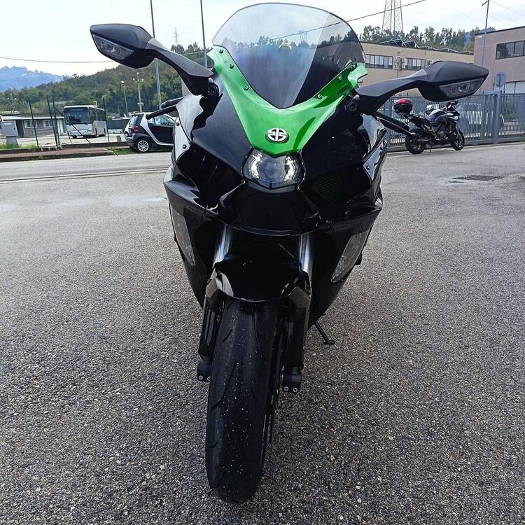Kawasaki Ninja H2 SX SE Performance (2022) (5)