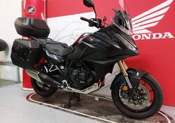 Honda NT 1100 DCT Electronic Suspension (2025) usata